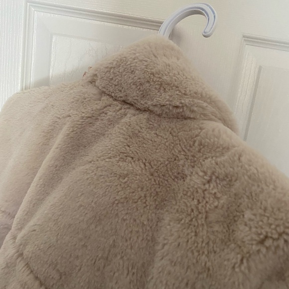 Zara Beige Faux Fur Teddy Jacket with Zip - Picture 5 of 5